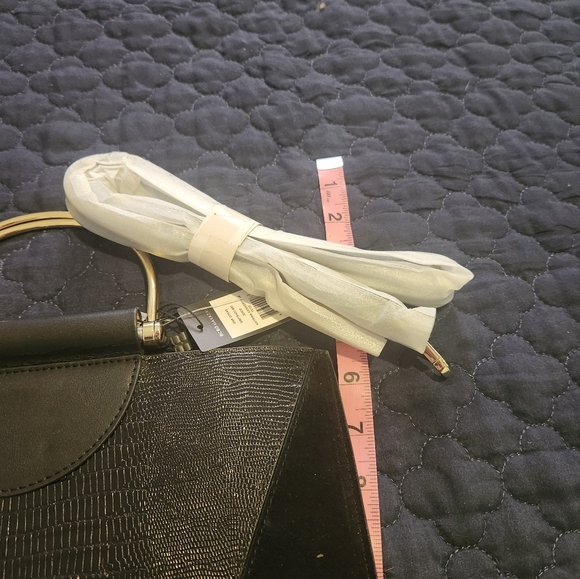 NWT BCBG Max Azria Katrina Tote. - Picture 6 of 8